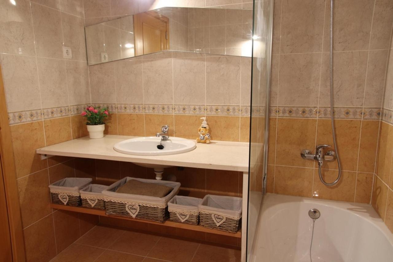 Quartos Confortaveis Em Casa Proximo Ao Mosteiro Batalha Luaran gambar