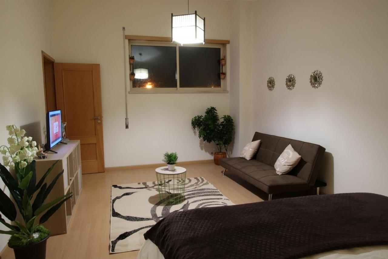 Quartos Confortaveis Em Casa Proximo Ao Mosteiro Batalha Luaran gambar